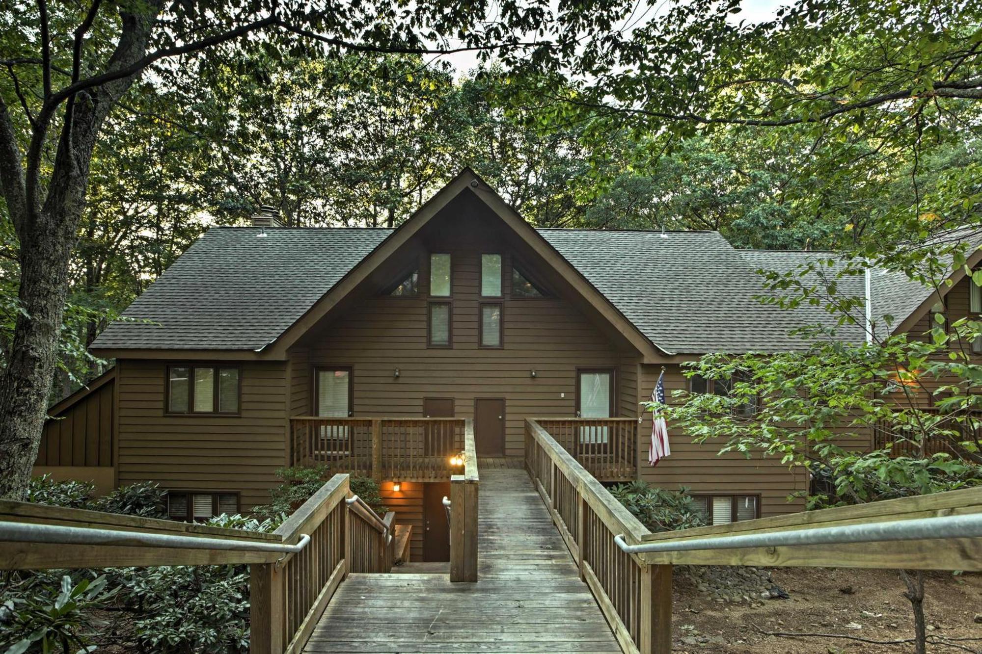 Wintergreen Resort Mountain Condo With Pool Access! Lyndhurst Екстер'єр фото